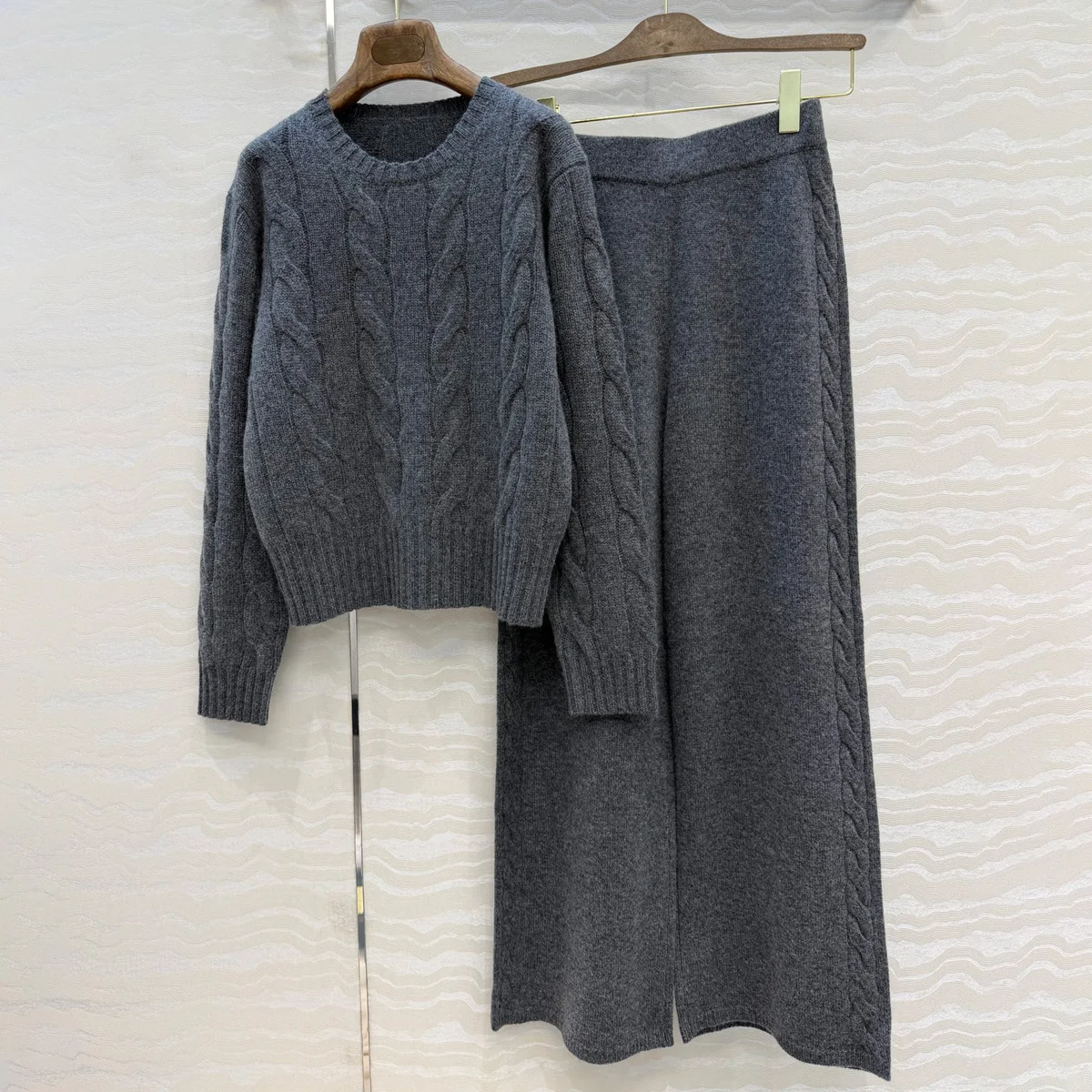Crew Neck Outfit Sets Long Sleeve Top Matching Wide Leg Pants Elegant Daily Wear Casual Street Loungewear Outfit lyt2671550