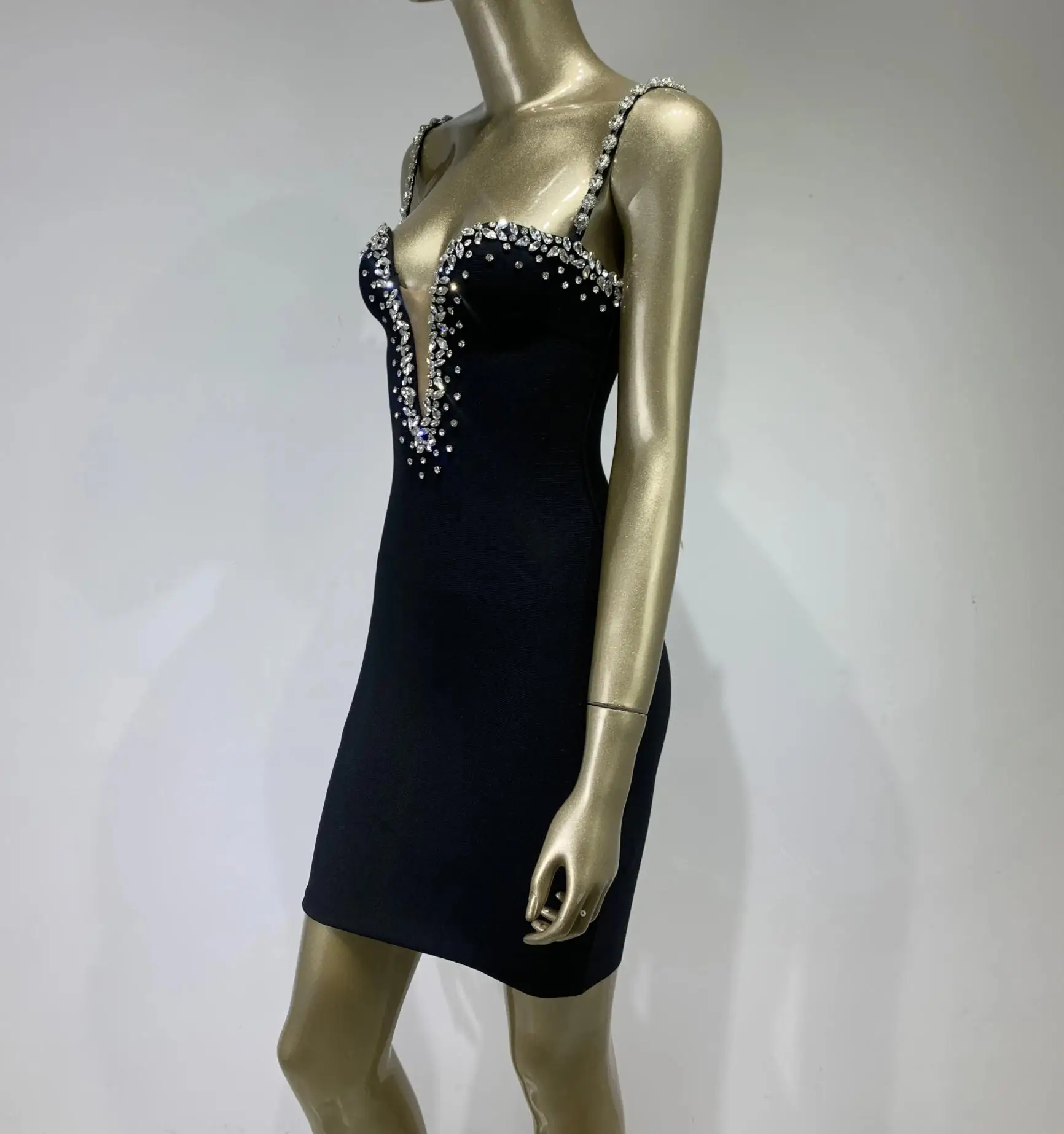 

2025 Womens Little Black Dress Elegant Sharp V-neck Elastic Dress for Daily Outfit Events Stage Performance Show
