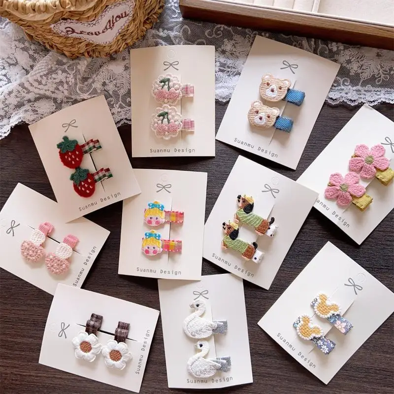 Haarspangen mit seitlichem Pony für Mädchen, koreanischer süßer Karo-Blumenstoff, rutschfeste Haarnadeln für Kinder, Schule, Reisen, täglichen Gebrauch. – Detail 3