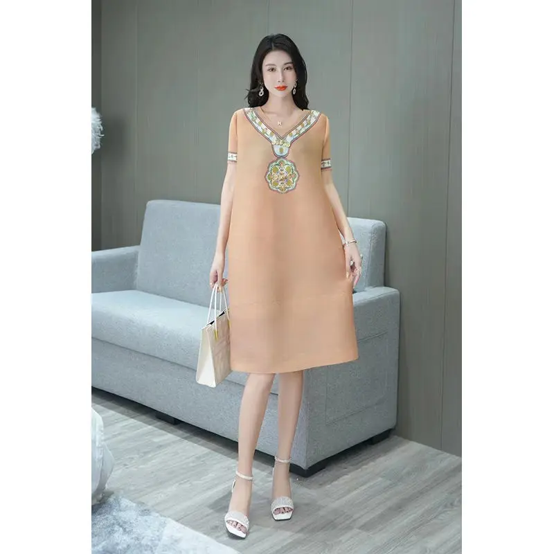 

Pleated loose improved cheongsam skirt women short-sleeved summer 2023 new Chinese style age-reducing short sleeve dress female