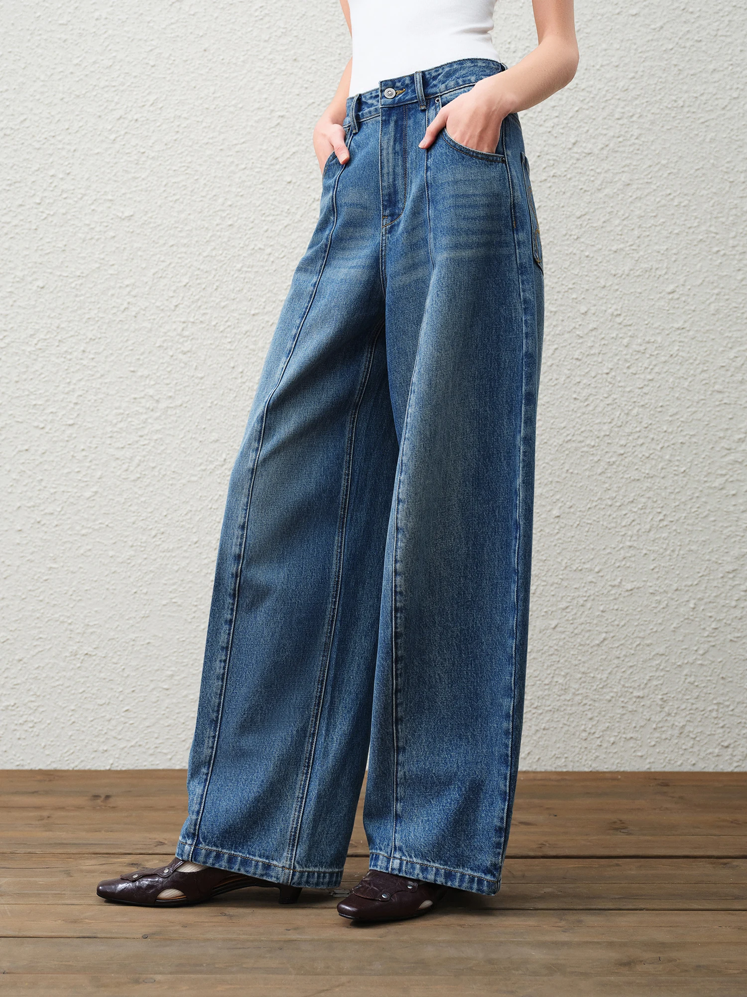 FSLE【Premium Series】2026 Spring Women's Versatile Straight Leg Jeans - Flattering Arc-Shaped Denim Pants for Casual