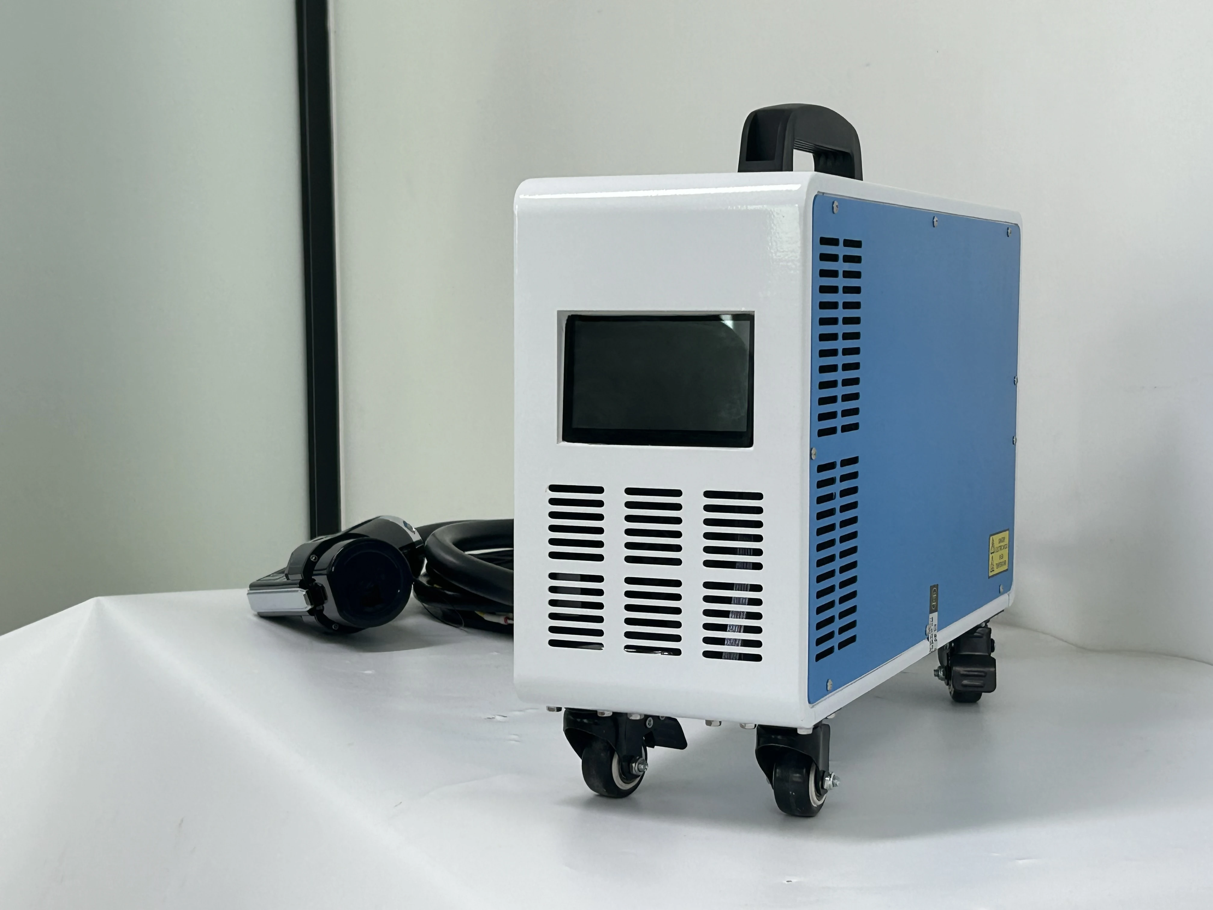 شاحن تيار مستمر سريع محمول CCS2 CCS1 GBT 7kw/20kw/30kw/40kw/60kw EV