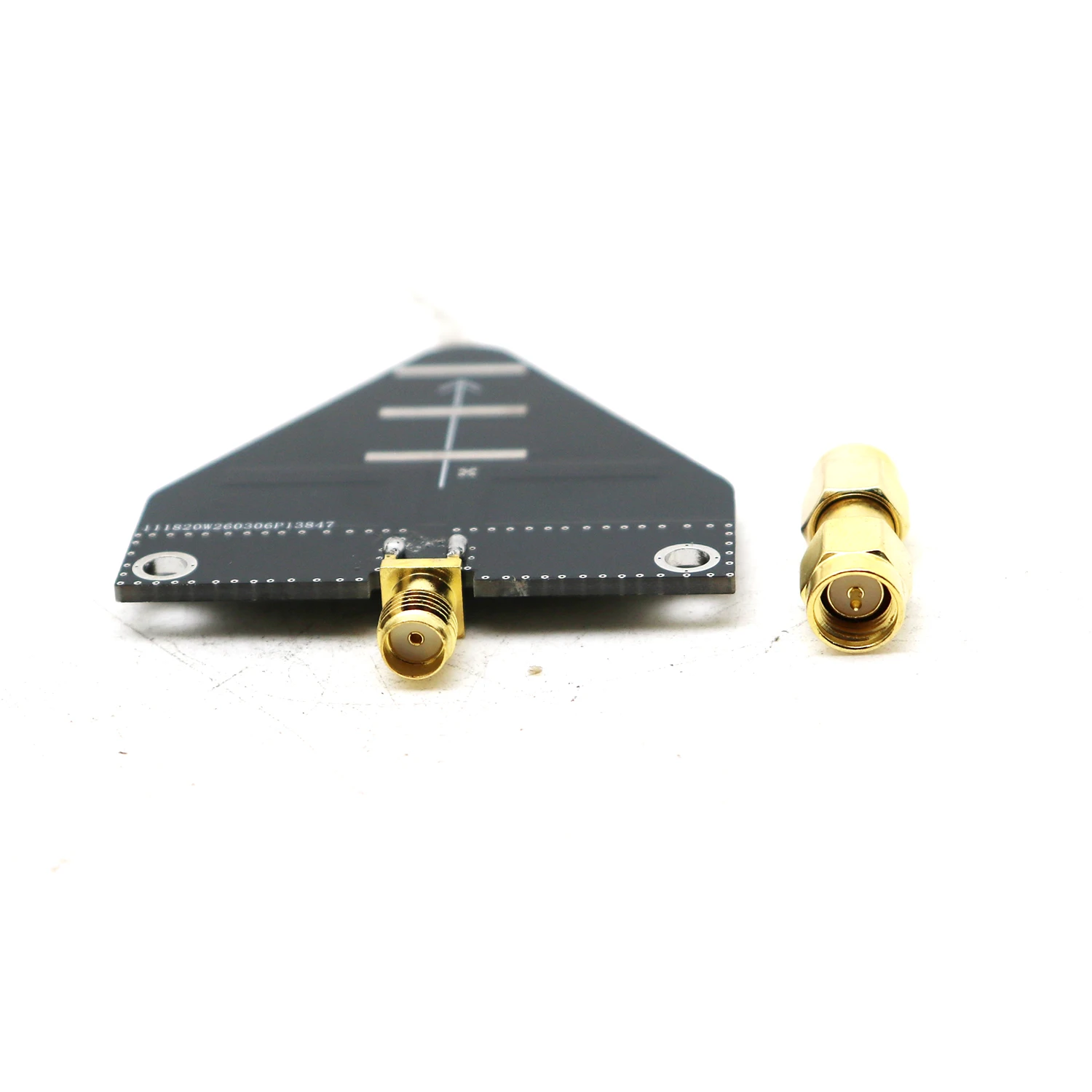 2.4G 5.8G 6-7dBi Richtantenne SMA 2.4GHz 5.8GHz WIFI Drohnen-Radar-Bildübertragung HAM-Radio HF-Leistungsverstärker ANT – Detail 5