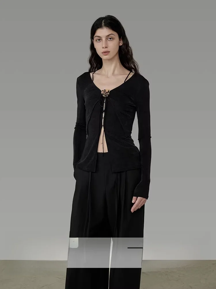 

Женский трикотажный топ Slim Fit с V-образным вырезом, весна 2026, новинка, на одной пуговице, базовый, удобный, из полиэфирного волокна, длинный рукав, вязаный