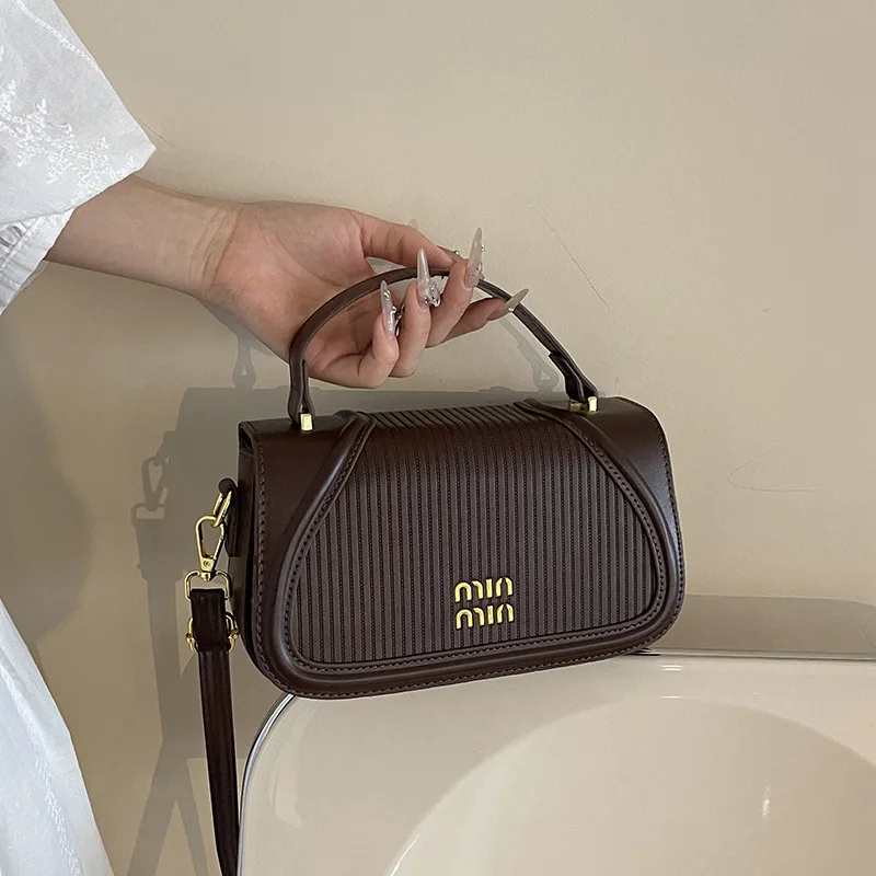 

Осенняя квадратная сумка 202, роскошная женская сумка через плечо, текстурированная сумка через плечо, минималистичная сумка «день-ночь», модная сумка на ремне