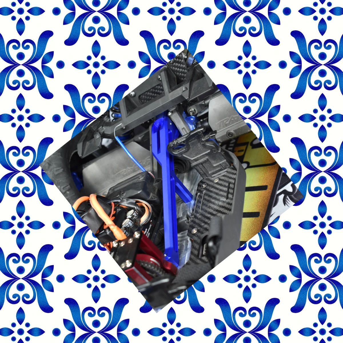 

Алюминиевая опорная скоба заднего шасси GPM 7075, для саней TRAXXAS 1/8 9521