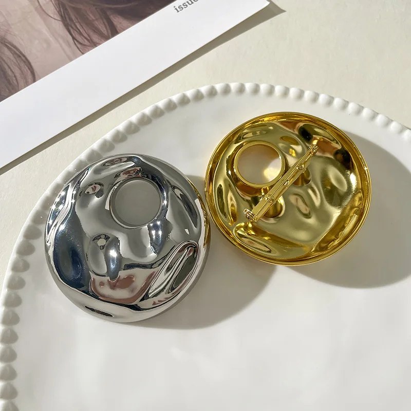 Creative Round Metal Pins 65mm Large Bright Gold Color Decorative Pins Woman's Suit Ornaments
