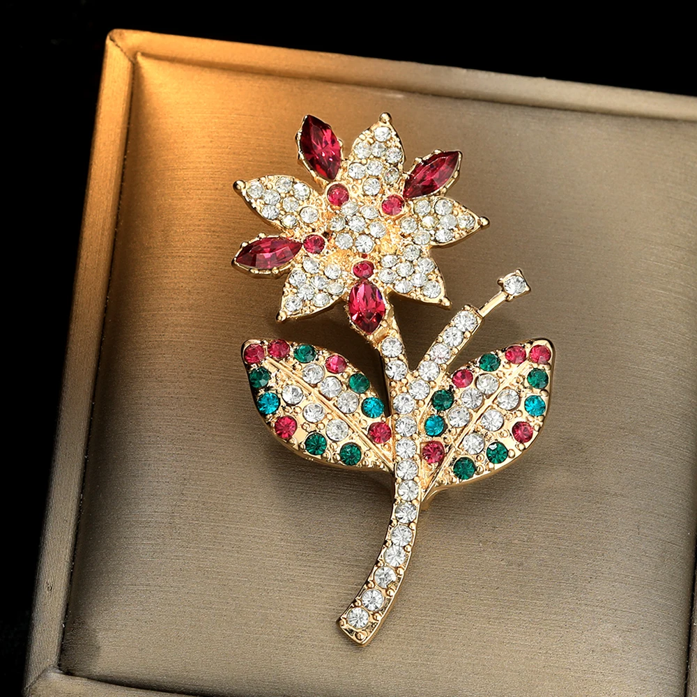 المرأة الفاخرة كامل ملون كريستال زهرة التلبيب دبابيس الفتيات المبهر حجر الراين الصدار دبابيس الحفلات الذهبية