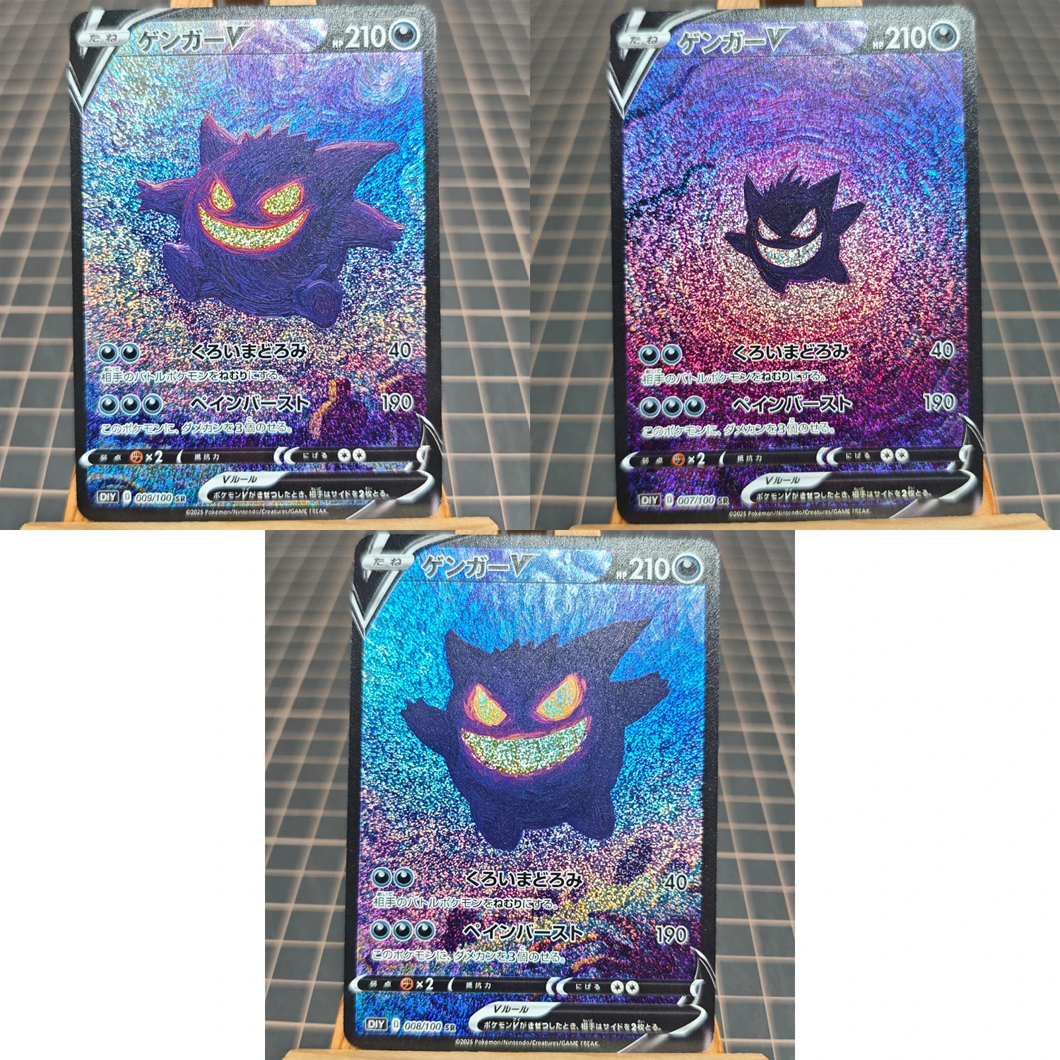 

Набор из 3-х коллекционных карточек PTCG: Gengar, Gogh Series, Refraction Flash Card, Eeveelution, Umbreon. Классическая аниме-коллекция.