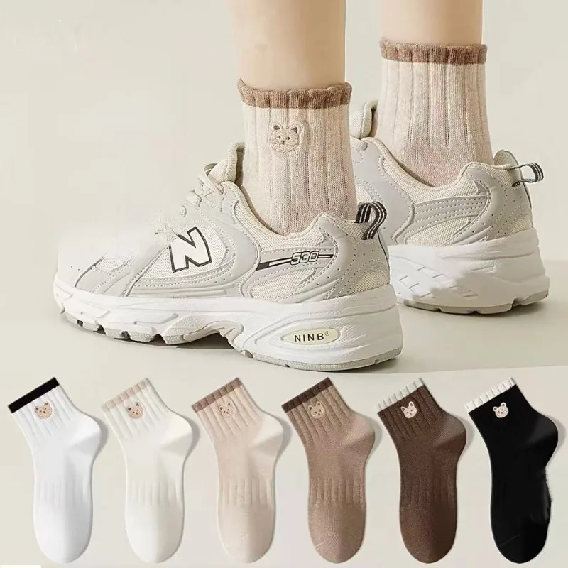 6 Pairs Women's Short Socks Cotton Mid-Calf Socks Girls Kawaii Spring Fall with Cute Bear Embroidery Casual Socks Set Hosiery