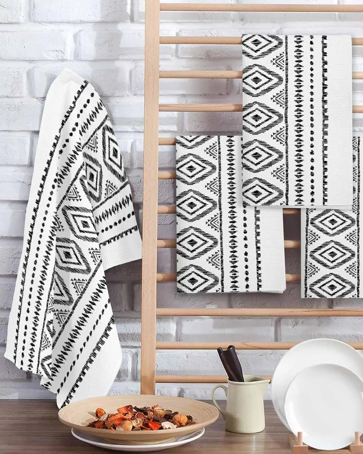 

2 шт., черные кухонные полотенца в стиле бохо с геометрическим рисунком, супер впитывающие тряпки для мытья посуды, полотенца для мытья посуды, кухонные аксессуары