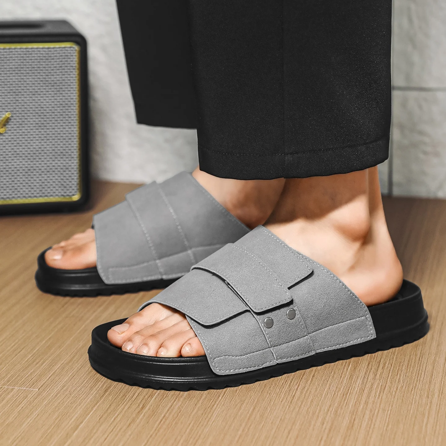Fashion Outdoor Sandals Men Platform Soft Sole Light weight Male Casual Sandals Shoes 2026 Autumn Men's Slipper Comfort Footwear