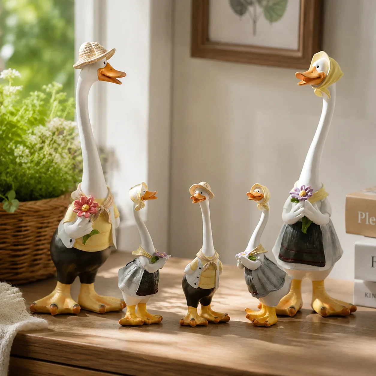 Realistic Cartoon Duck Resin Garden Ornament Handpainted Whimsical Sculpture For Patio Yard Table Decor