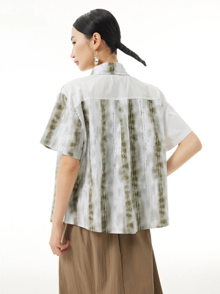 [EAM] camisa a rayas verdes falda de medio cuerpo traje de dos piezas solapa nueva manga corta moda mujer tendencia Primavera Verano 2024 1DH4916