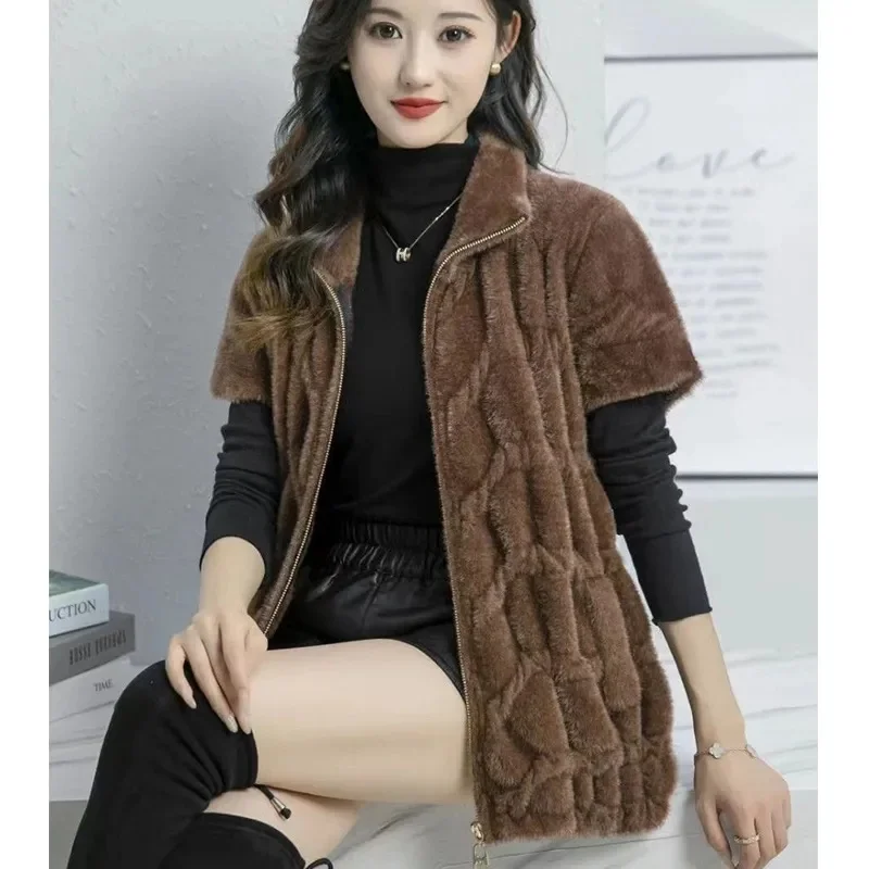 

2025 женский кардиган без рукавов из искусственного меха норки, зимний женский жилет большого размера 4XL, корейский женский модный жилет на молнии, пальто