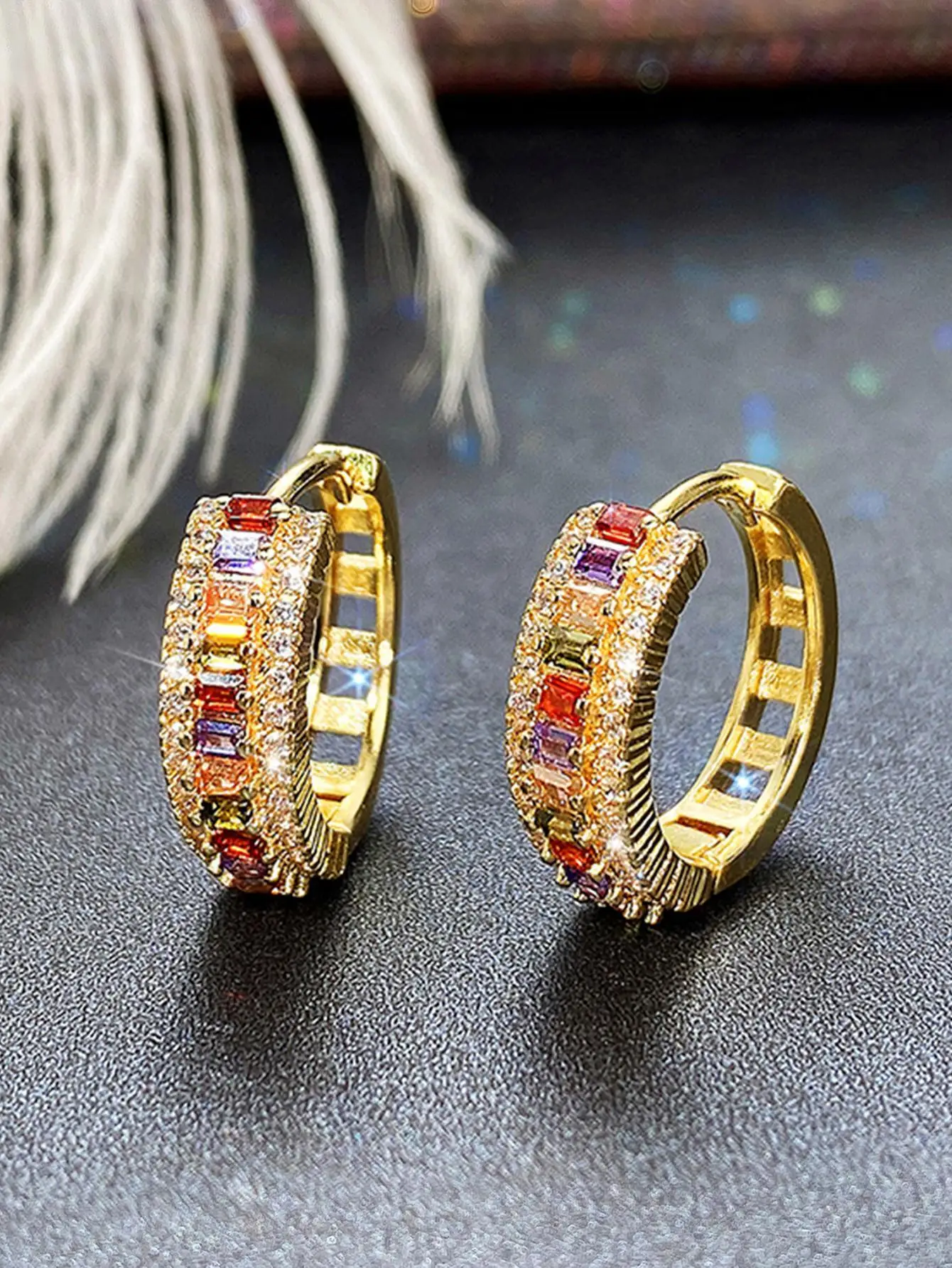 

Серьги-кольца с кубическим цирконием «Радуга» для женщин, золотистого цвета, идеально подходят для свадьбы, Дня святого Валентина и особых случаев