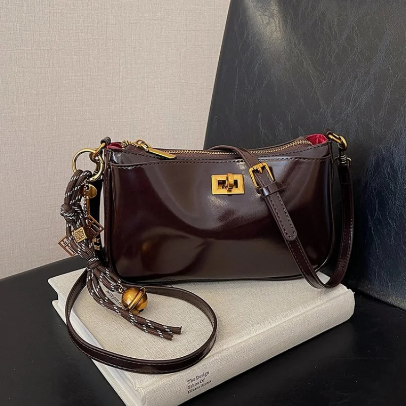 حقيبة ساعي عصرية للنساء من جلد البولي يوريثان، جيوب متعددة، حقيبة يد بكتف واحد، مقاس واحد، حقيبة سفر للعمل