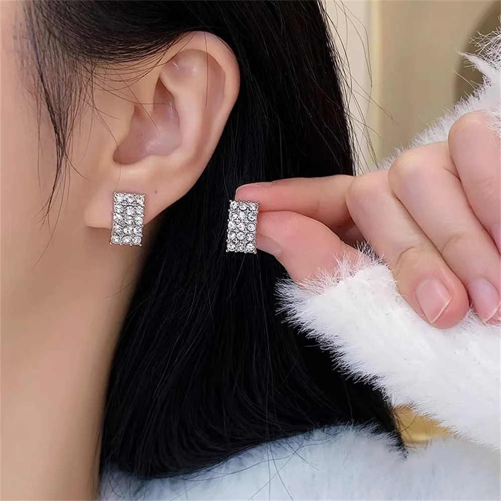 

Luxury Women's Rectangle Geometry Metal Earrings with Cubic Zirconia Piercing Ear Stud Exquisite CZ Jewelry Accessory