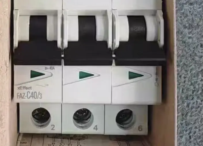 New FAZ-C40/3-NA special miniature circuit breaker  EA