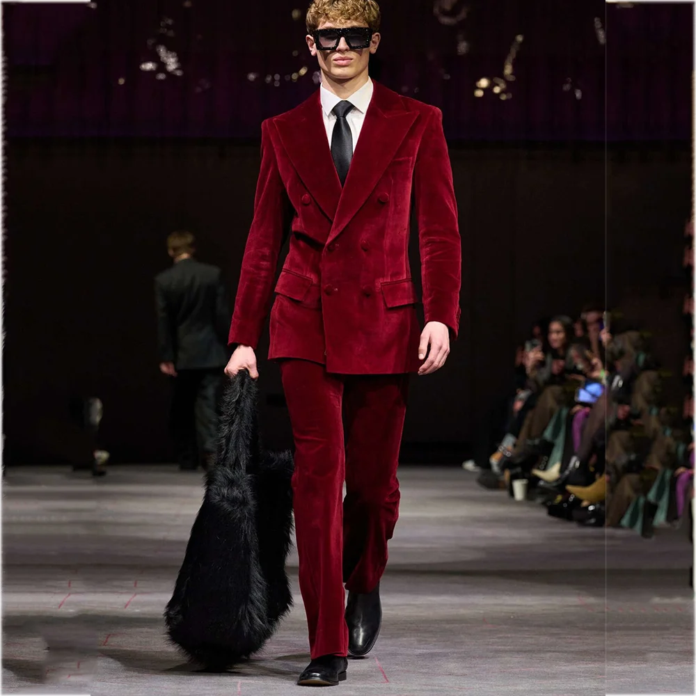 

Customized Velvet Suit For Man Chic Peaked Lapel Straight Business Casual Double Breasted Outfit Model Show Party Prom Set