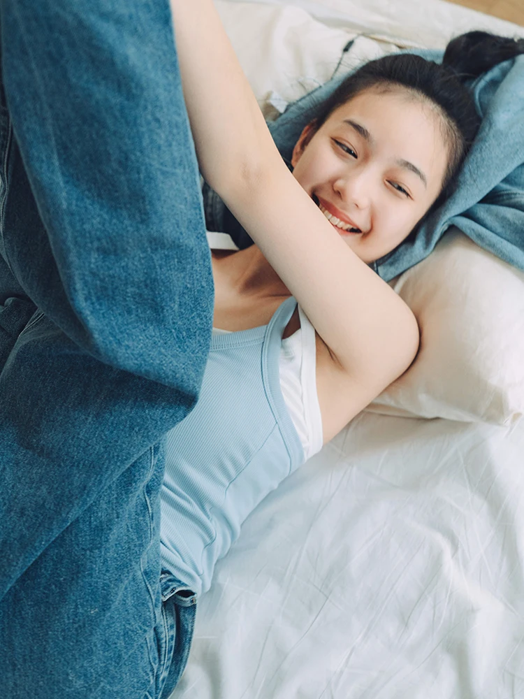 

Bla White Women's Csole Tank Top Inner Wear Base Layer Thin Inteated Sle with Chest Pad Slim Fit Spring Summer