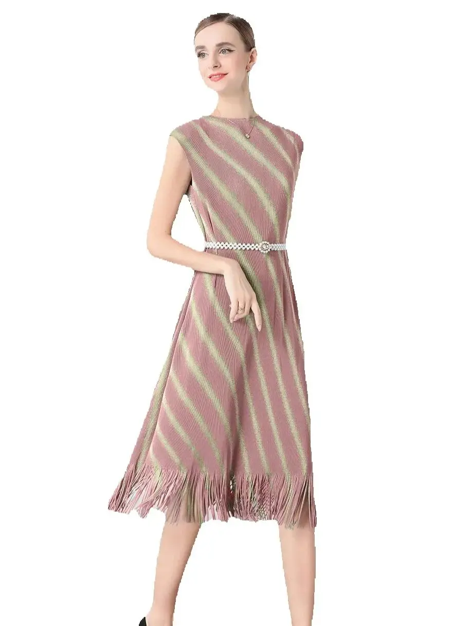 

Elegant Lady Miyake Ruffled Gold Stripe Printed Fringe Dress For Women 2025 Summer New Sleeveless Casual Midi Dress Female