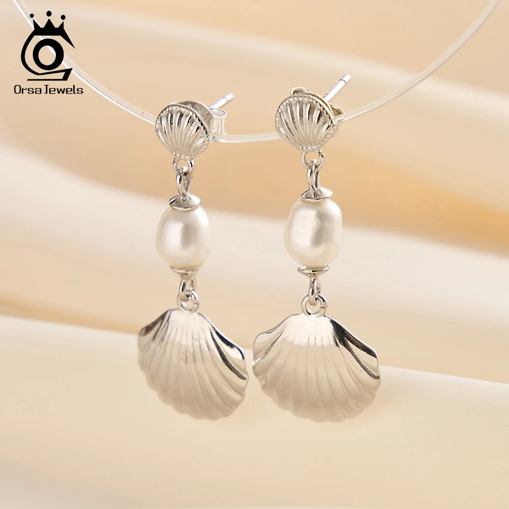 ORSA JEWELS 925 Silver Shell Dangle Earrings Summer Girls Freshwater Pearl & Shell Shape Dangle Earrings Bohemian Style GPE114