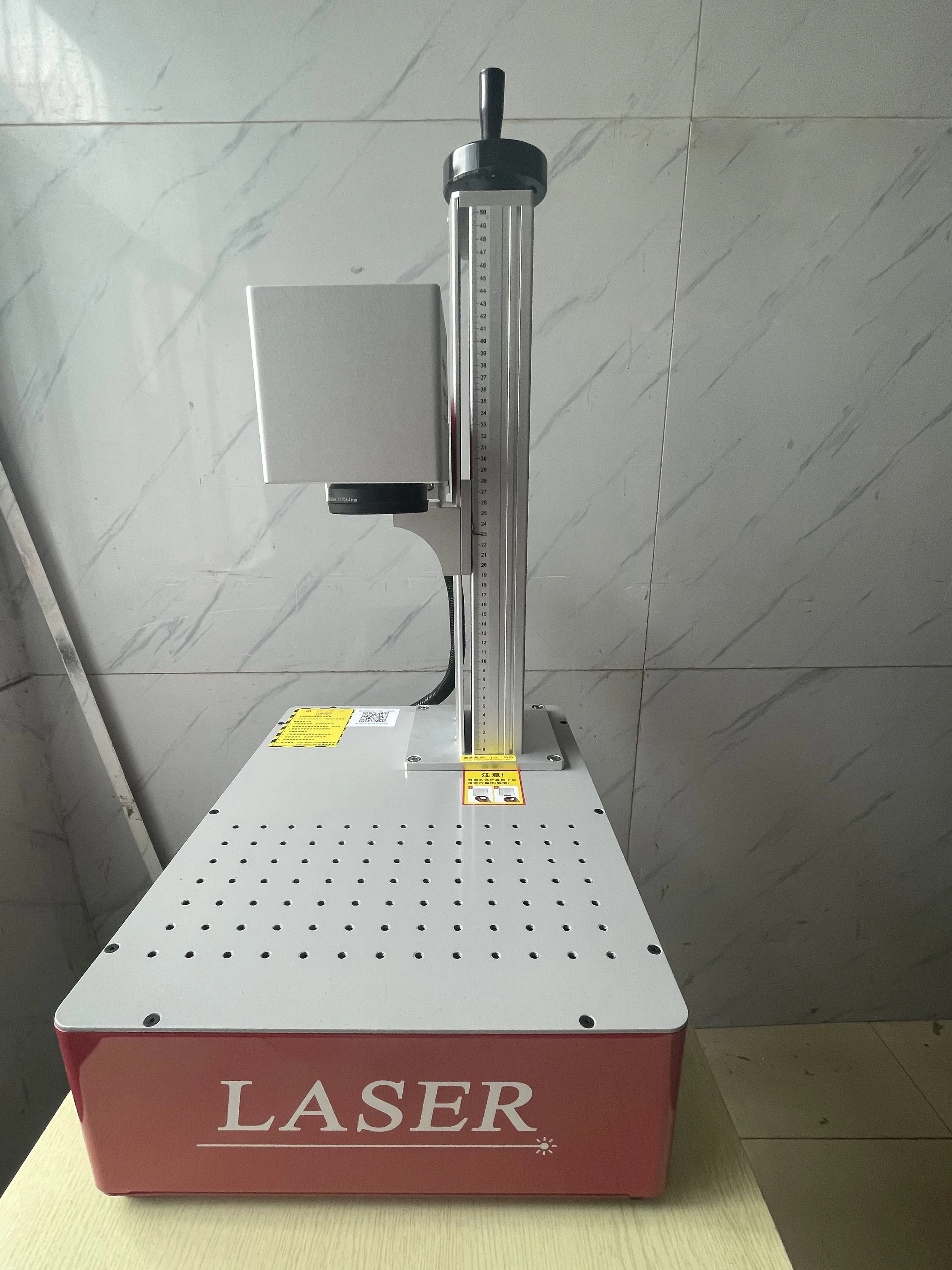 Mini Desktop 50W Fiber Laser Marking Machine 30W Laser Engraver 20W Nameplate Carving Galvo Scanner Align AI DST DXF PLT