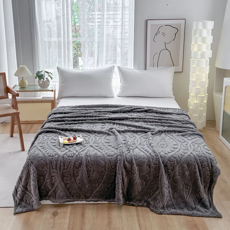 European Style 3D Floral Printed Blanket Adult Thick Coral Fleece Blanket in Winter Warm Easy To Maintain Air Conditioning Quilt