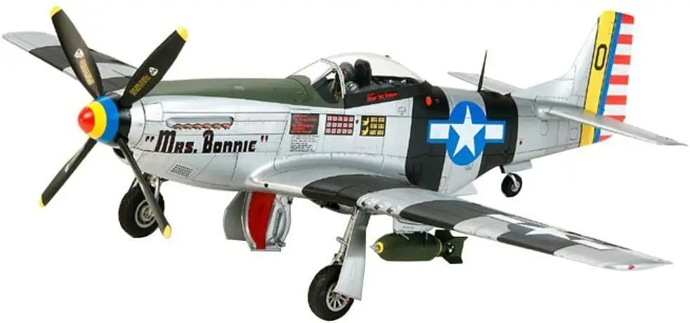 Tamiya 60323 1/32 P-51D/K Mustang - Pacific Ocean Front (Plastic model)