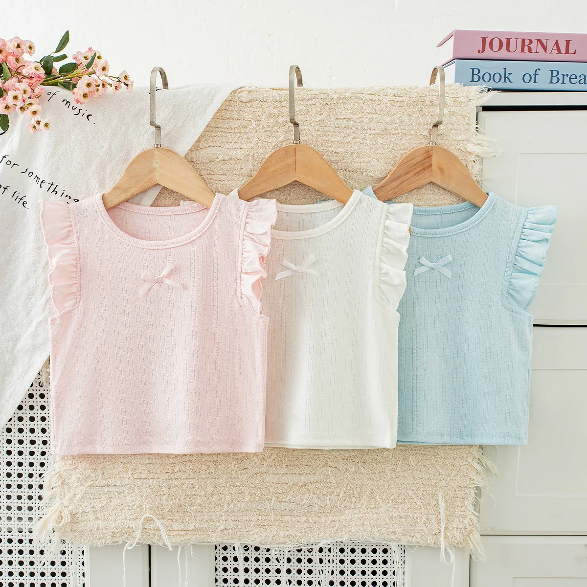 

2026 Summer New Girls Solid Bow Vest Children Sleeveless T Shirts For Baby Girl Cotton Tee Kids Loose Tops Toddler Clothes