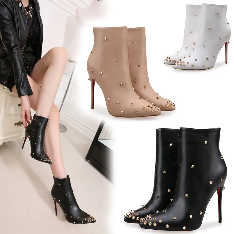 

2022 Women Genuine Leather Boots Solid Leather Golden Rivets Embellished Pointed Toe 11cm Thin High Heels Elegant Ankle Booties