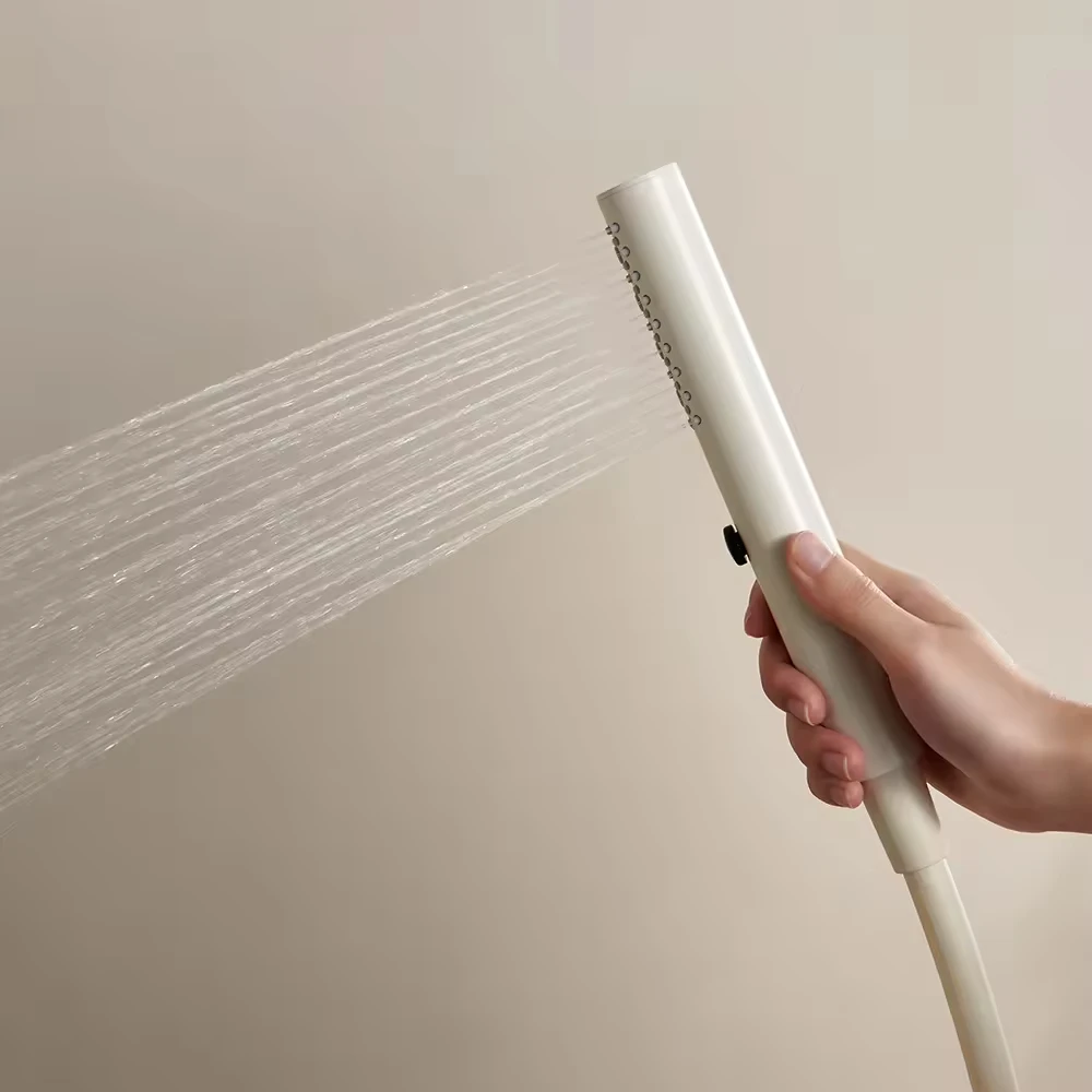 Nuovo set doccia a due maniglie quattro funzioni con montaggio a parete in ottone