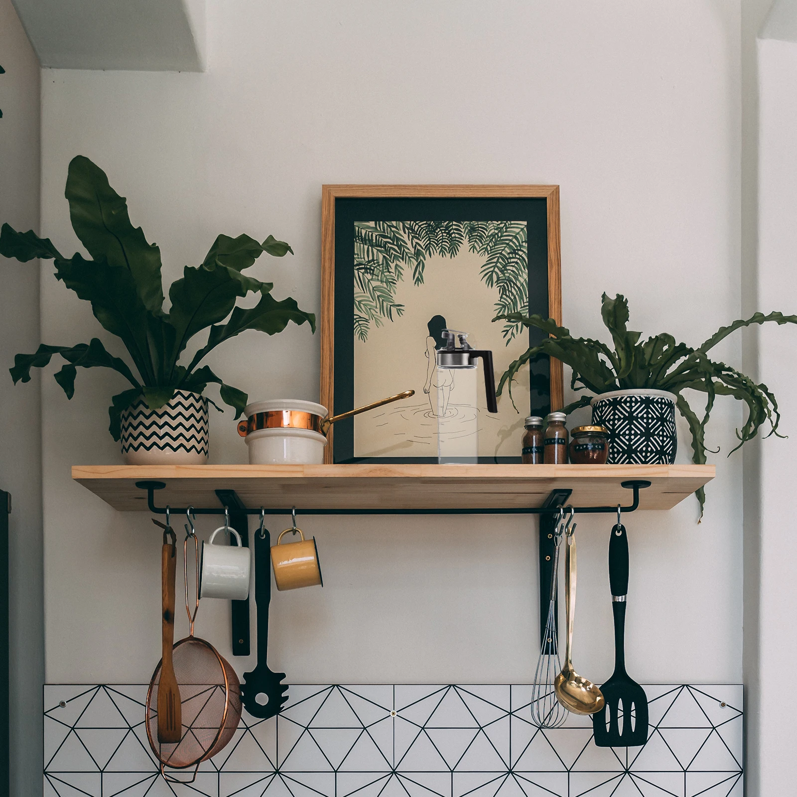 

Kitchen Oil Dispenser Automatic Open Close Glass Bottle Transparent Cooking Olive Oil Sealed Sauce Vinegger Holder