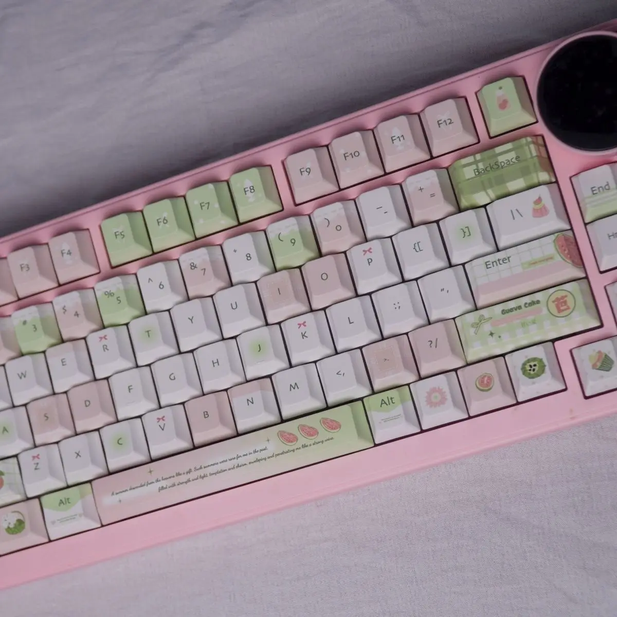 

133 Keys Heart Guava Theme Original Keycap Original Full Five-sided Sublimation Process Personalized Mechanical Keyboard Keycap