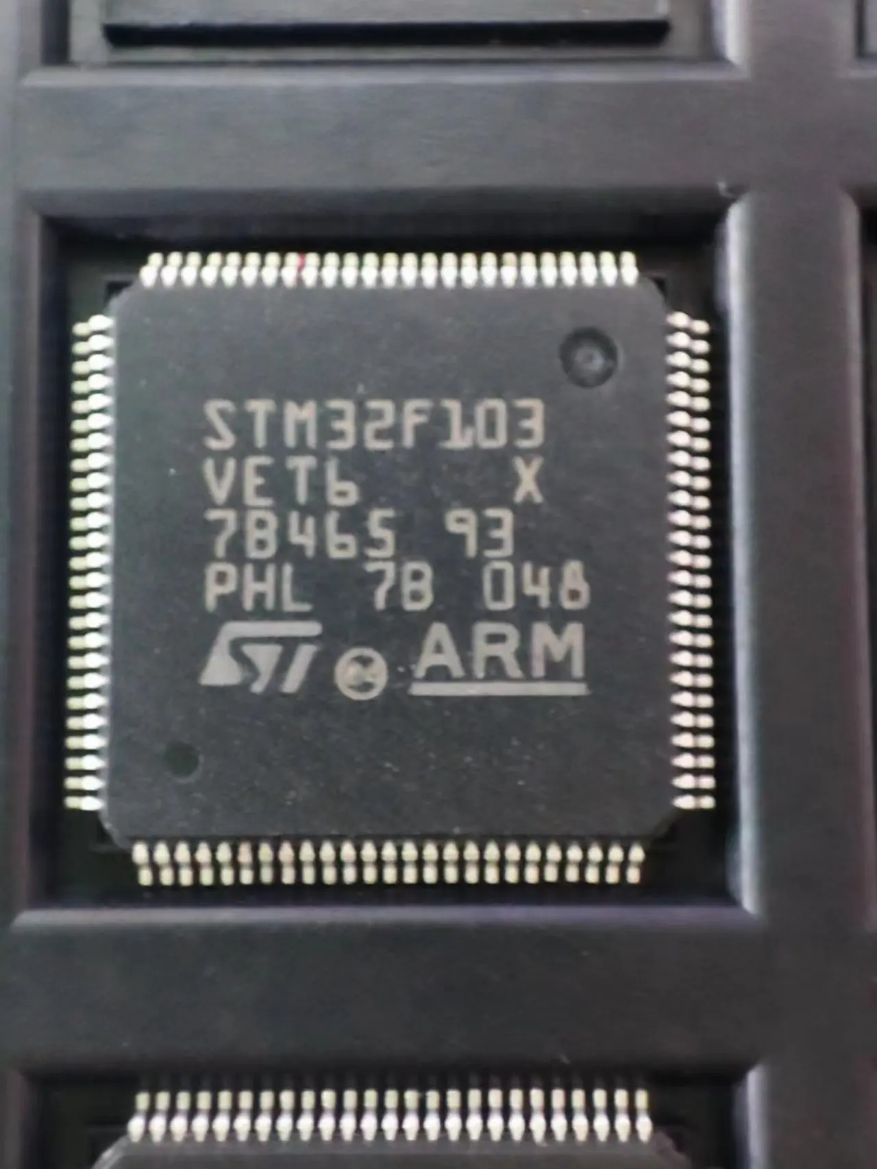 1pcs/lot STM32F103VET6 STM32F103RCT6 STM32F103C8T6 STM32F103CBT6 STM32F103R8T6 STM32F103RBT6 STM32F103RGT6 STM32F103RFT6