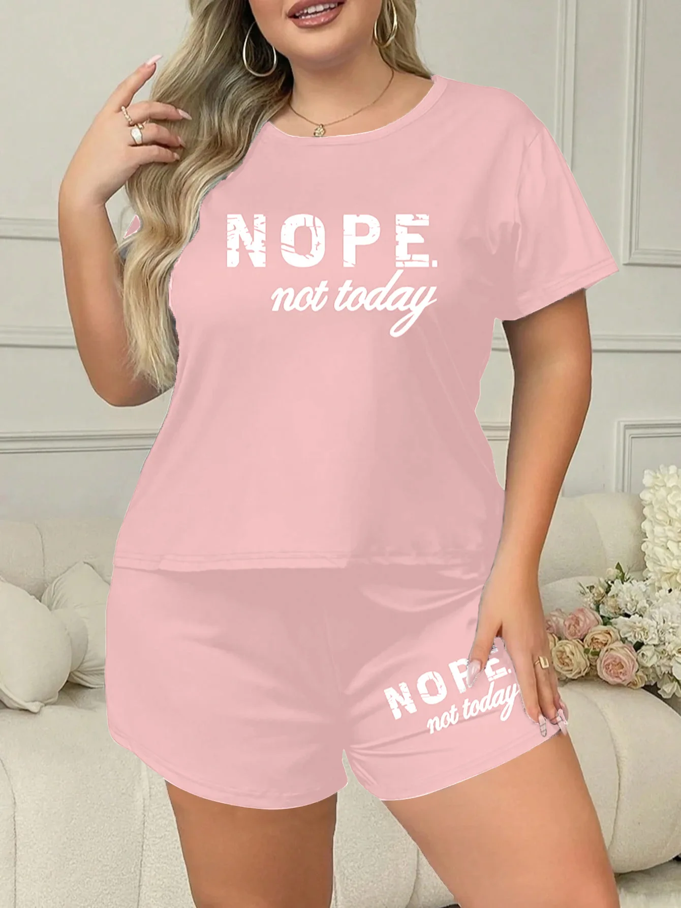 Pyjama-Set mit Buchstaben-Print, kurzärmeliges T-Shirt und elastische Shorts, Übergröße, passend für Damen, Freizeitkleidung, Sportbekleidung, Loungewear, Homewear – Detail 15