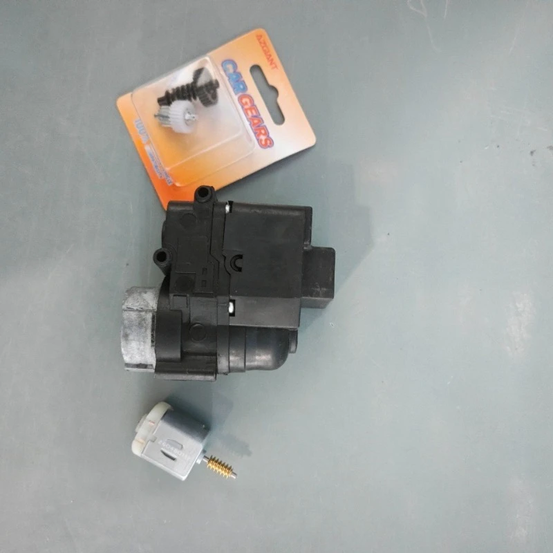 Gemohub For Hyundai Azera MK5 2011-2016 Car Fold Mirror Motor precise hole positioning carbon brush Folding reversing lense
