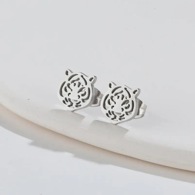 New Fashion Simple Geometric Molecular Moon Stud Earrings All-match Cute Small Animal Dinosaur Stud Earrings Wholesale