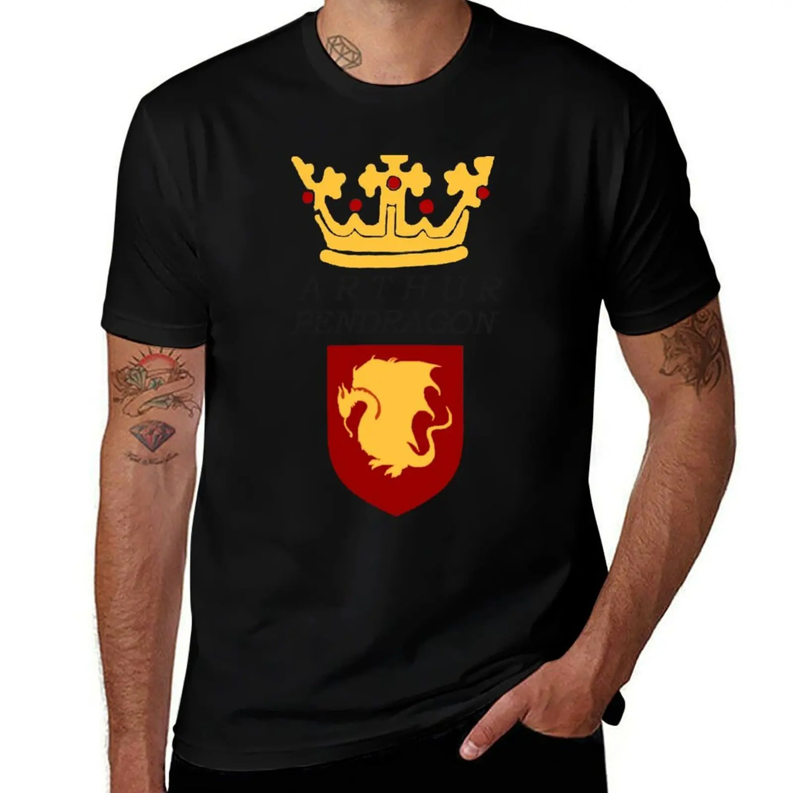 Arthur Pendragon Crest Print (BBC Merlin) T-Shirt Minimalist Plain Crew Neck T-Shirt