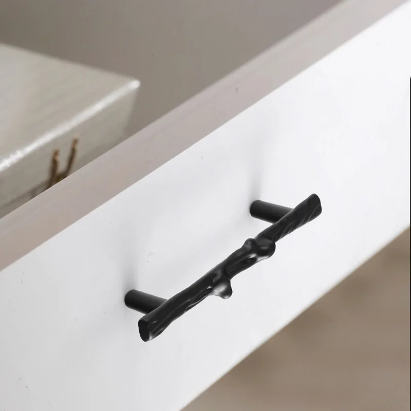 Nordic Creative Tree Branch Cabinet Handle Zinc Alloy Wardrobe Drawer Furniture Door Handle Black Gold Hardware Push Pull Knobs