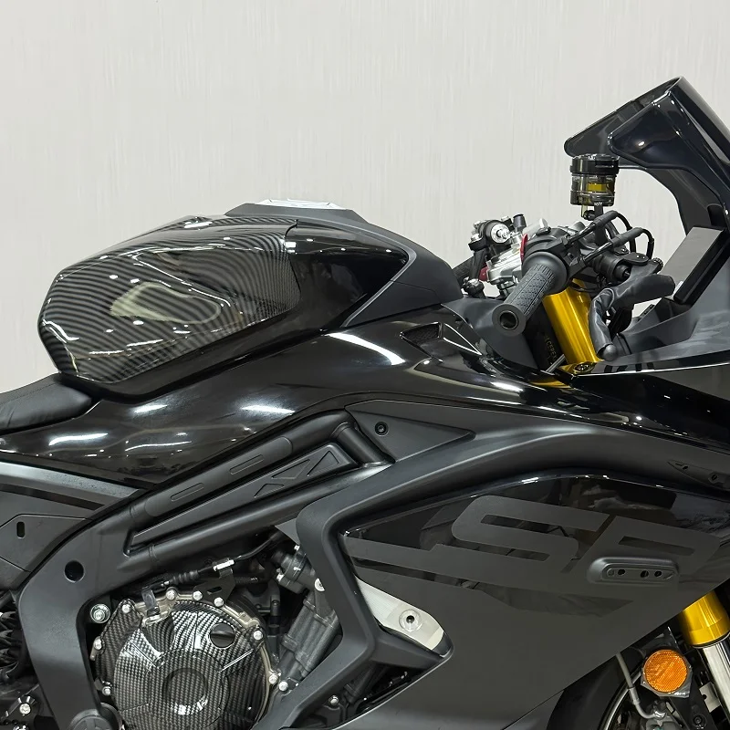 Motorcycle Carbon Fiber Fuel Gas Tank Cover Guard Protector Fit For CFMOTO 750SR-R 750SR 750SR-S