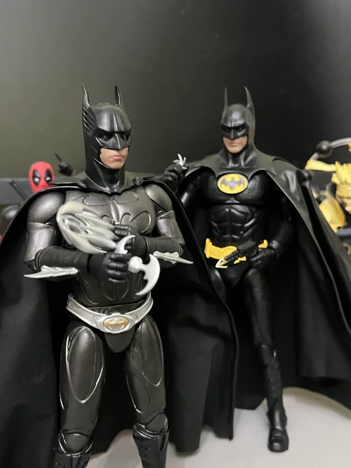 8 Inches Dc Justice League Batman Begins Dark Knight Original Action Figure Doll Movability Model Ornaments Toys Gift Collection view 3