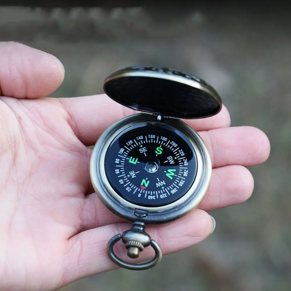 

Mountaineering Hiking Pocket Watch Design Vintage Bronze Compass Portable Compass Outdoor Navigation Pocket Watch Compass