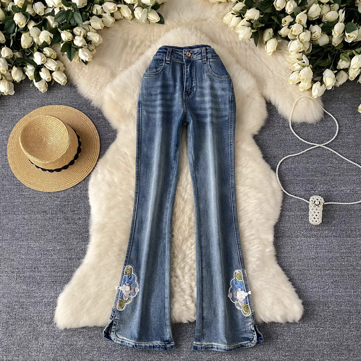 Autumn Denim Pants Women's Summer Tengyun embroidered buckle Jeans Slim Waist and Slightly Flared Pants