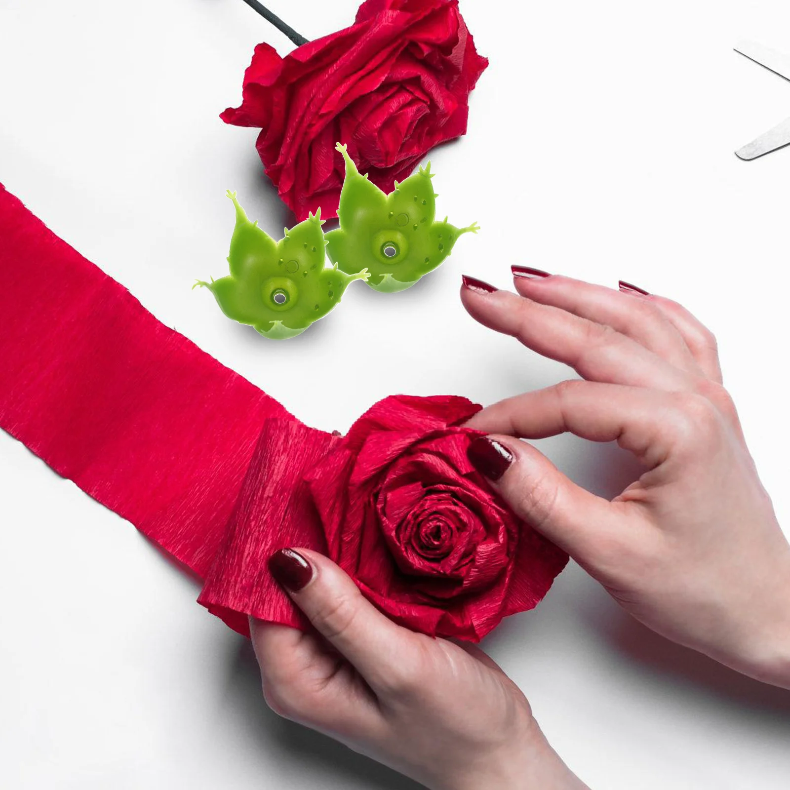 

100pcs Rose Flower Calyxes for DIY Arrangements Plastic Fake Bases Bulk Artificial Flower Supports Wedding Home Decor