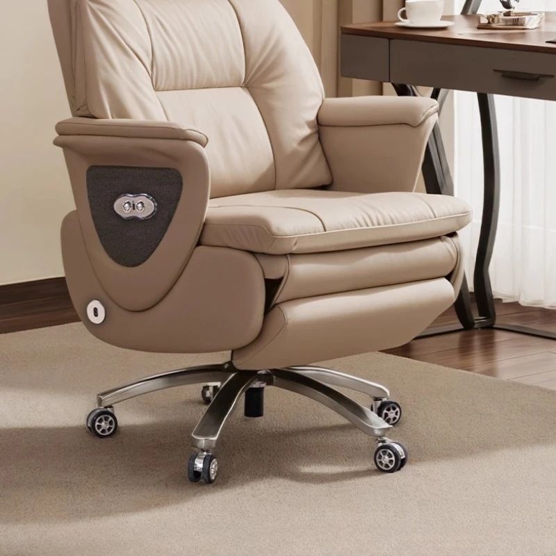 كرسي مساج كهربائي قابل للتعديل بـ 3 سرعات، طبقة علوية من جلد البقر، تهوية للمقعد ودرجة حرارة ثابتة، ضغط ساخن مريح