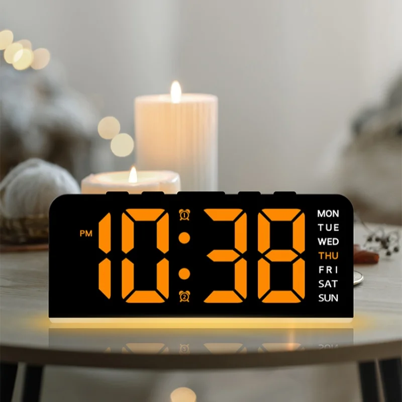 USB-betriebener digitaler Wecker mit Stimmungslicht, Temperaturanzeige, Datum, Wochenanzeige, 2 Alarme, Schlummerfunktion, Tischuhr, 4-stufige Helligkeitsregelung, 12/24-Stunden-Digital-LED-Uhr