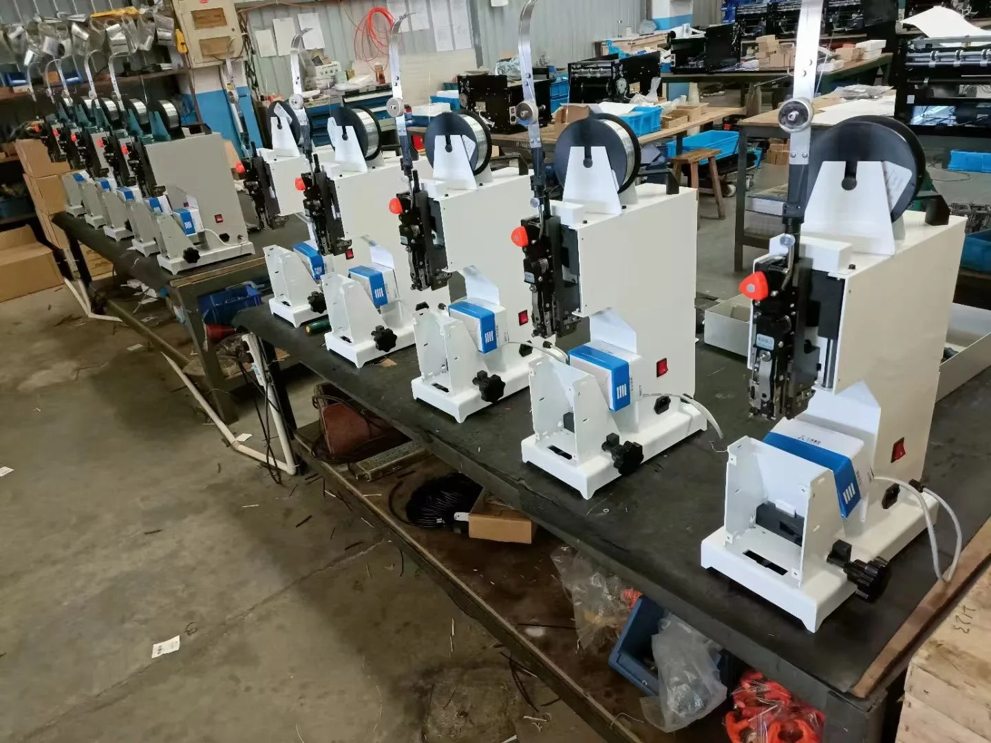 Qike QK-8702H High Quality Honer Nail Electric Single Head Saddle & Flat Wire Stitch Paper Stapler  Binding Machine