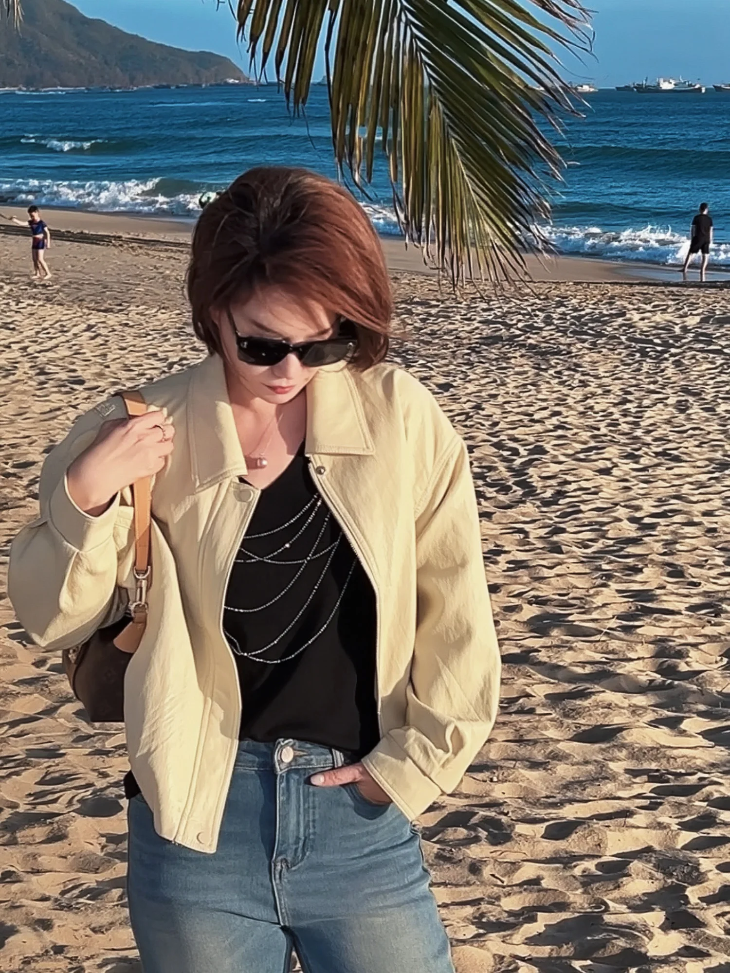 

Classic Simple Collar Women's Jacket Coat Spring New Arrival Y3203 Short Length Straight Cut Style Long Sleeve Zipper Closure